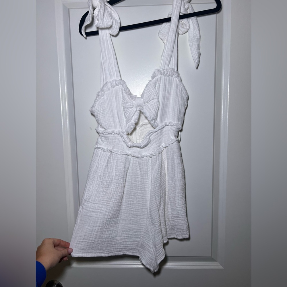 White Romper with cut-out
